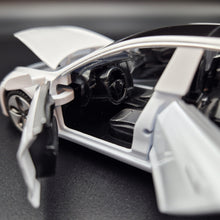 Load image into Gallery viewer, Explorafind 2021 Tesla Model 3 White 1:32 Die Cast Car