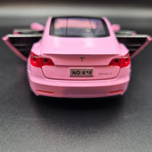 Load image into Gallery viewer, Explorafind 2021 Tesla Model 3 Pink 1:32 Die Cast Car