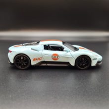 Load image into Gallery viewer, Explorafind 2023 Maserati MC20 Gulf Blue 1:32 Die Cast Car