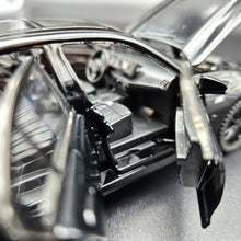 Load image into Gallery viewer, Explorafind 2023 BMW 3 Series 320i Black 1:32 Die Cast Car