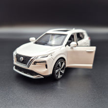 Load image into Gallery viewer, Explorafind 2023 Nissan X-Trail White 1:32 Die Cast Car