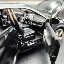 Load image into Gallery viewer, Explorafind 2023 Nissan X-Trail Black 1:32 Die Cast Car