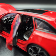 Load image into Gallery viewer, Explorafind 2022 Audi RS6 Avant Red 1:32 Die Cast Car