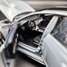 Load image into Gallery viewer, Explorafind 2022 Audi RS6 Avant Grey 1:32 Die Cast Car