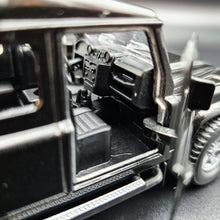 Load image into Gallery viewer, Explorafind 2012 Land Rover Defender with Caravan Black/Cream 1:32 Die Cast