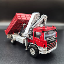 Load image into Gallery viewer, Explorafind 2009 Scania Style Truck with Crane (Hiab) Red 1:50 Die Cast Truck
