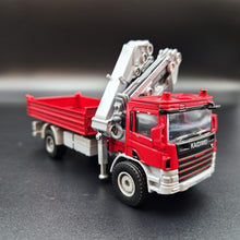 Load image into Gallery viewer, Explorafind 2009 Scania Style Truck with Crane (Hiab) Red 1:50 Die Cast Truck
