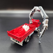 Load image into Gallery viewer, Explorafind 2009 Scania Style Truck with Crane (Hiab) Red 1:50 Die Cast Truck