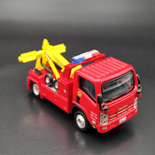 Load image into Gallery viewer, Explorafind 2015 Isuzu N Series NPR Tow Truck Taiwan Police 1:64 Die Cast Truck New