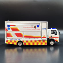 Load image into Gallery viewer, Explorafind 2015 Isuzu N Series NPR Paramedic Equipment Tender Truck 1:64 Die Cast New