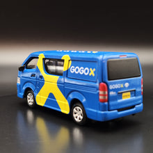 Load image into Gallery viewer, Explorafind 2017 Toyota Hiace Blue GOGOX 1:64 Die Cast Van New