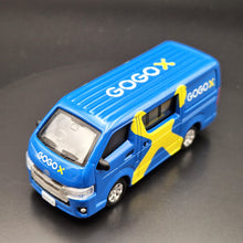 Load image into Gallery viewer, Explorafind 2017 Toyota Hiace Blue GOGOX 1:64 Die Cast Van New