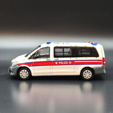 Load image into Gallery viewer, Explorafind 2019 Mercedes-Benz Vito Hong Kong Police AM7729 White 1:64 Die Cast Van New