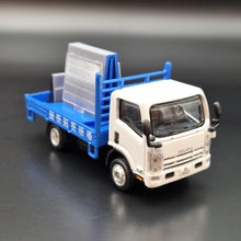 Load image into Gallery viewer, Explorafind 2015 Isuzu N Series NPR Glass Transport Truck 1:64 Die Cast Truck New