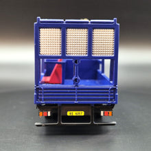 Load image into Gallery viewer, Explorafind 2015 Isuzu N Series NPR Bamboo Scaffolding Truck 1:64 Die Cast Truck New