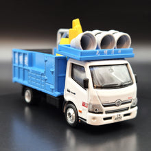 Load image into Gallery viewer, Explorafind 2022 Hino 300 Series Demolition Truck 1:64 Die Cast Truck New