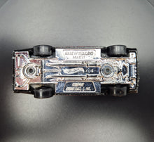 Load image into Gallery viewer, Hot Wheels 2017 Buick Grand National Racing Circuit 6/10