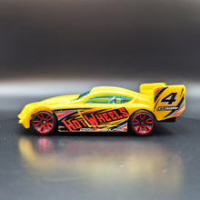 Load image into Gallery viewer, Hot Wheels 2019 Time Tracker Yellow HW Extreme Race 5-Pack Loose