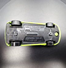 Load image into Gallery viewer, Hot Wheels 2012 Corvette C6-R Lime Green Corvette 5-Pack Loose