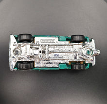 Load image into Gallery viewer, Matchbox 2009 '75 Chevy Stepside Pickup Green MBX Service Centre 5 Pack Loose