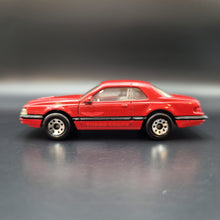 Load image into Gallery viewer, Matchbox 1988 T-Bird Turbo Coupe Red #61 Matchbox 1-75