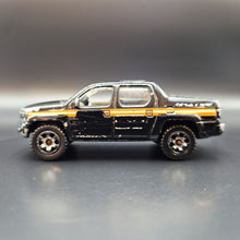 Load image into Gallery viewer, Matchbox 2008 Honda Ridgeline Black #80 Outdoor Adventure 5/12