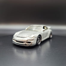 Load image into Gallery viewer, Matchbox 2008 Porsche 911 GT3 Silver VIP Pack Loose