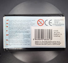 Load image into Gallery viewer, Oxford Diecast Bedford CA Milkfloat 76CA001 1:76 Model