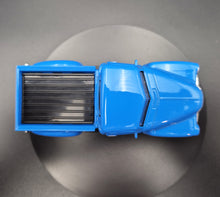 Load image into Gallery viewer, Explorafind 1952 Style Chevy Pickup Blue Die Cast Pickup Truck