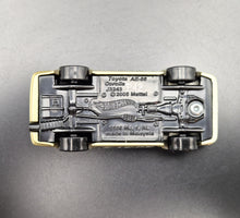 Load image into Gallery viewer, Hot Wheels 2022 Toyota AE-86 Corolla Gold Japanese Car Culture Themed Multipack Exclusive