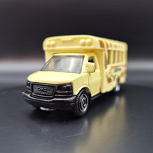 Load image into Gallery viewer, Matchbox 2012 GMC School Bus Cream Yellow #120 MBX National Park 10/10