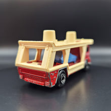 Load image into Gallery viewer, Matchbox 1980 Bedford Car Transporter Red #11 Superfast