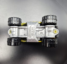 Load image into Gallery viewer, Matchbox 2008 MBX 4X4 Mustard Gold #62 All Terrain 1/13