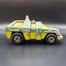 Load image into Gallery viewer, Matchbox 1975 Planet Scout Green #59 Superfast 1-75