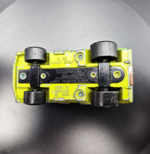 Load image into Gallery viewer, Matchbox 1975 Planet Scout Green #59 Superfast 1-75