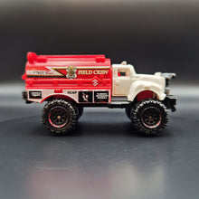 Load image into Gallery viewer, Matchbox 2016 Flame Smasher White & Red Fire Brigade 5 Pack Loose