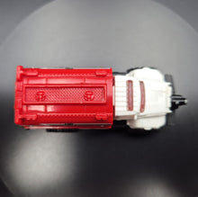 Load image into Gallery viewer, Matchbox 2016 Flame Smasher White & Red Fire Brigade 5 Pack Loose