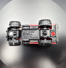 Load image into Gallery viewer, Matchbox 2016 Flame Smasher White & Red Fire Brigade 5 Pack Loose