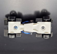 Load image into Gallery viewer, Hot Wheels 2015 Snow Stormer Blue #110 HW Off Road - Ice Mountain