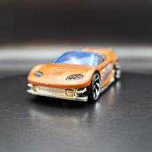 Load image into Gallery viewer, Hot Wheels 2019 Trak Tune Brown (Cold)/Silver (Warm) Color Shifters