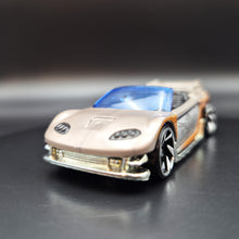 Load image into Gallery viewer, Hot Wheels 2019 Trak Tune Brown (Cold)/Silver (Warm) Color Shifters