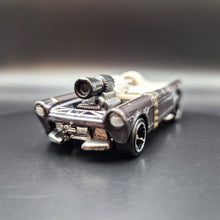 Load image into Gallery viewer, Hot Wheels 2016 Han Solo (The Force Awakens) Brown Star Wars Character Cars #20