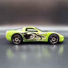 Load image into Gallery viewer, Hot Wheels 2002 '97 Corvette Green Octoblast 5-Pack Loose
