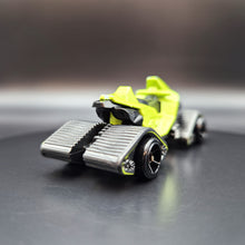 Load image into Gallery viewer, Hot Wheels 2016 Snow Stormer Green #160 HW Snow Stormers 5/5