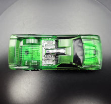 Load image into Gallery viewer, Hot Wheels 2006 Bedlam Clear Green #116 Track Aces 6/12