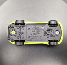 Load image into Gallery viewer, Hot Wheels 2022 '20 Dodge Charger Hellcat Green American Scene Car Culture 4/5