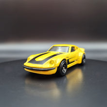 Load image into Gallery viewer, Hot Wheels 2019 Nissan Fairlady Z Yellow #54 Nissan 5/5