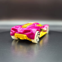 Load image into Gallery viewer, Hot Wheels 2018 Crescendo Magenta #133 HW Glow Wheels 1/10
