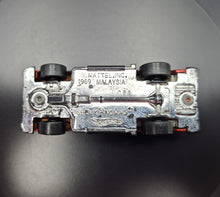 Load image into Gallery viewer, Hot Wheels 2010 '55 Chevy Nomad Dark Red #167 Hot Auctions 9/10