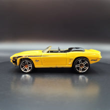 Load image into Gallery viewer, Hot Wheels 2011 '69 Camaro Yellow Chevy 5-Pack Loose